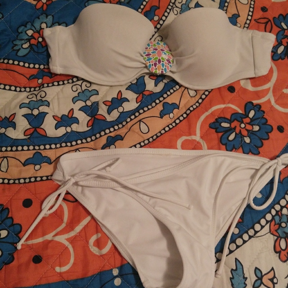 Bathing suit
